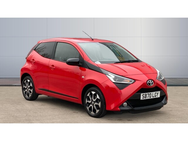 Main listing image - Toyota Aygo