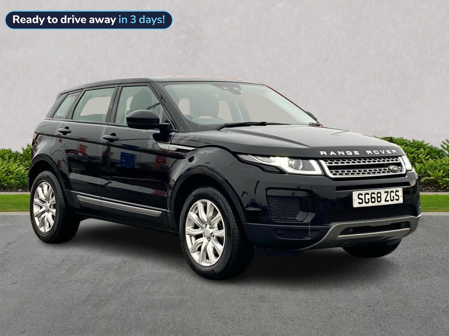 Main listing image - Land Rover Range Rover Evoque