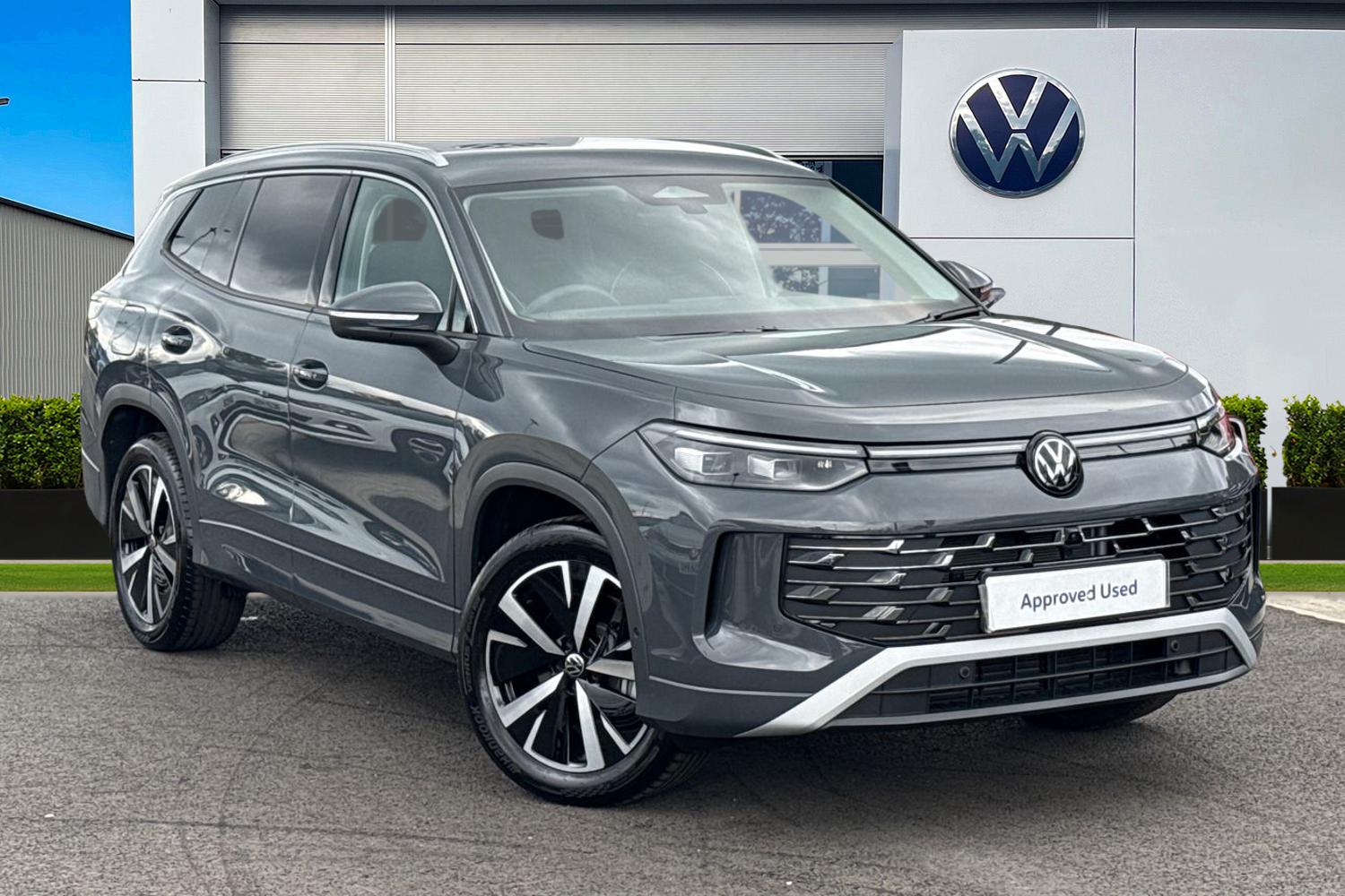 Main listing image - Volkswagen Tayron