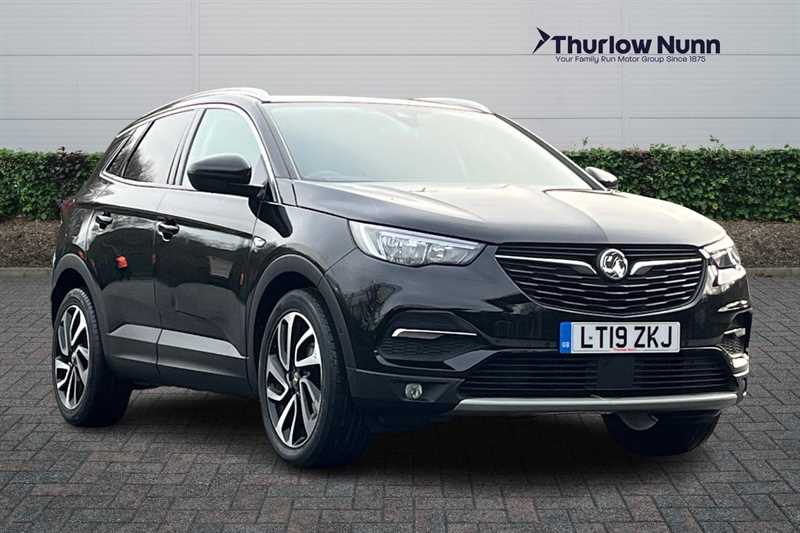 Main listing image - Vauxhall Grandland X