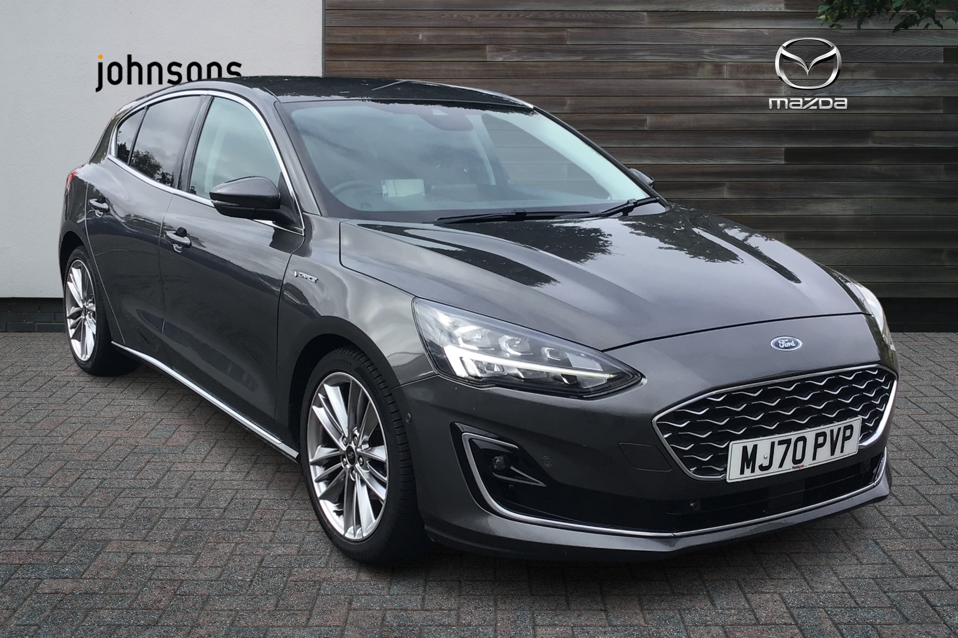 Main listing image - Ford Focus Vignale