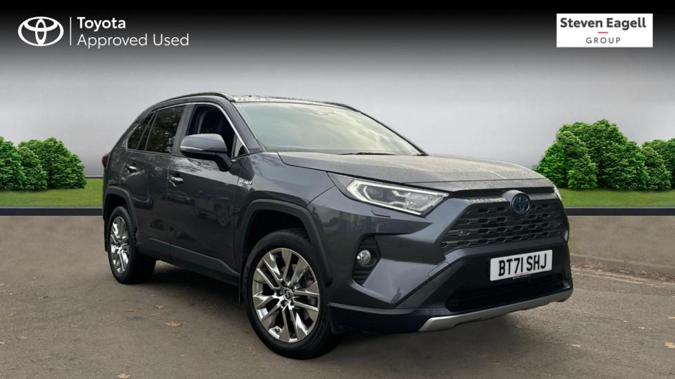 Main listing image - Toyota RAV4