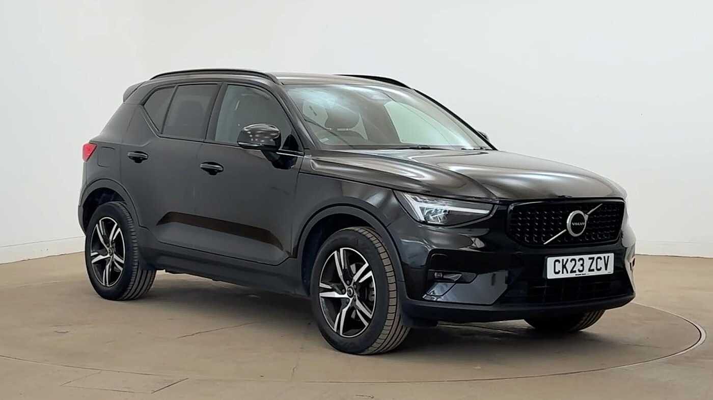 Main listing image - Volvo XC40