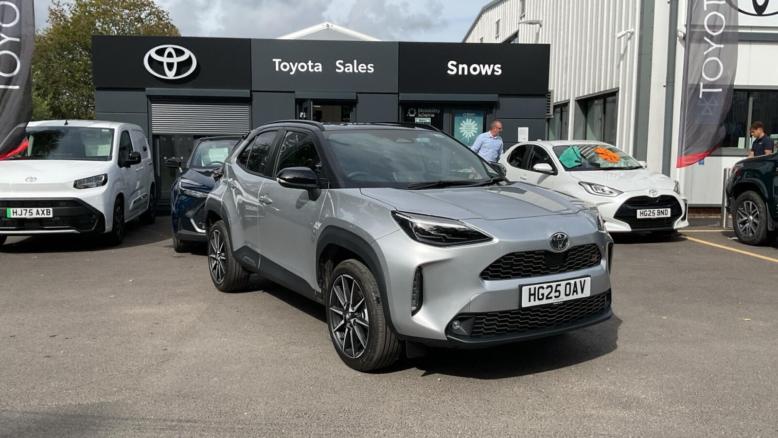 Main listing image - Toyota Yaris Cross