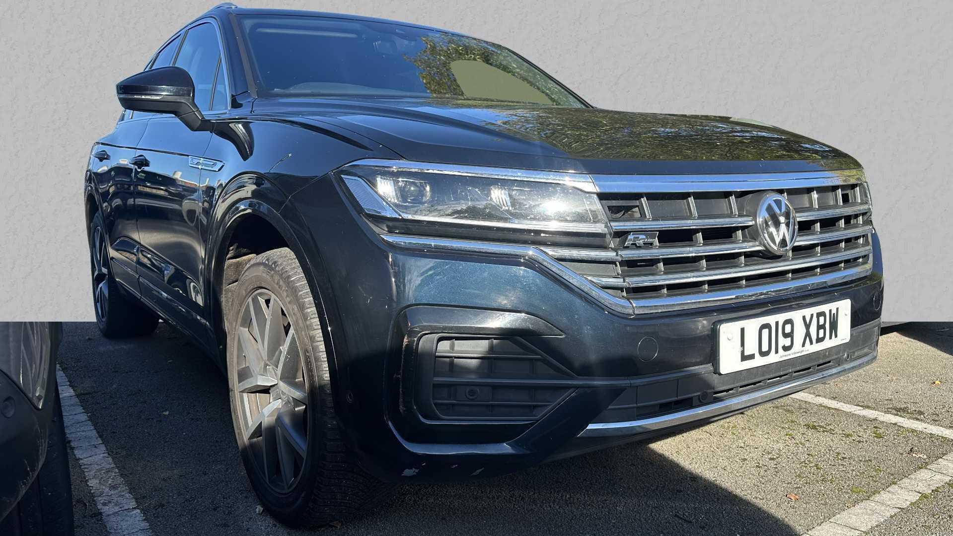 Main listing image - Volkswagen Touareg