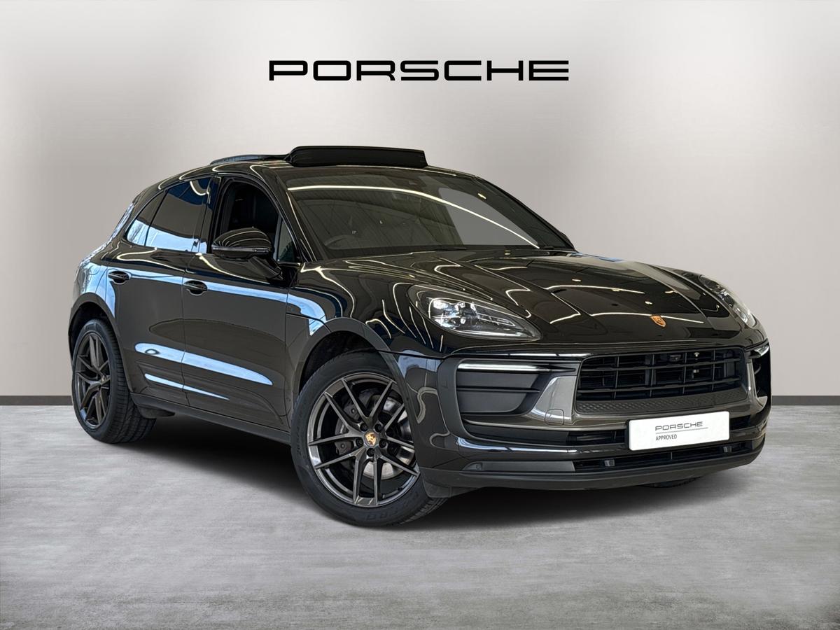 Main listing image - Porsche Macan