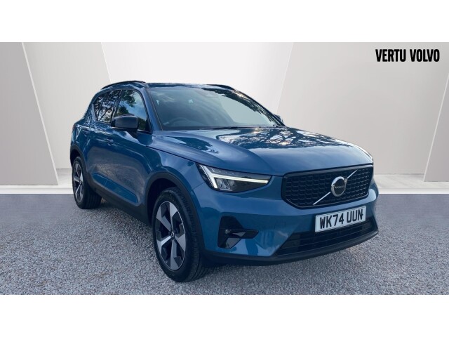 Main listing image - Volvo XC40