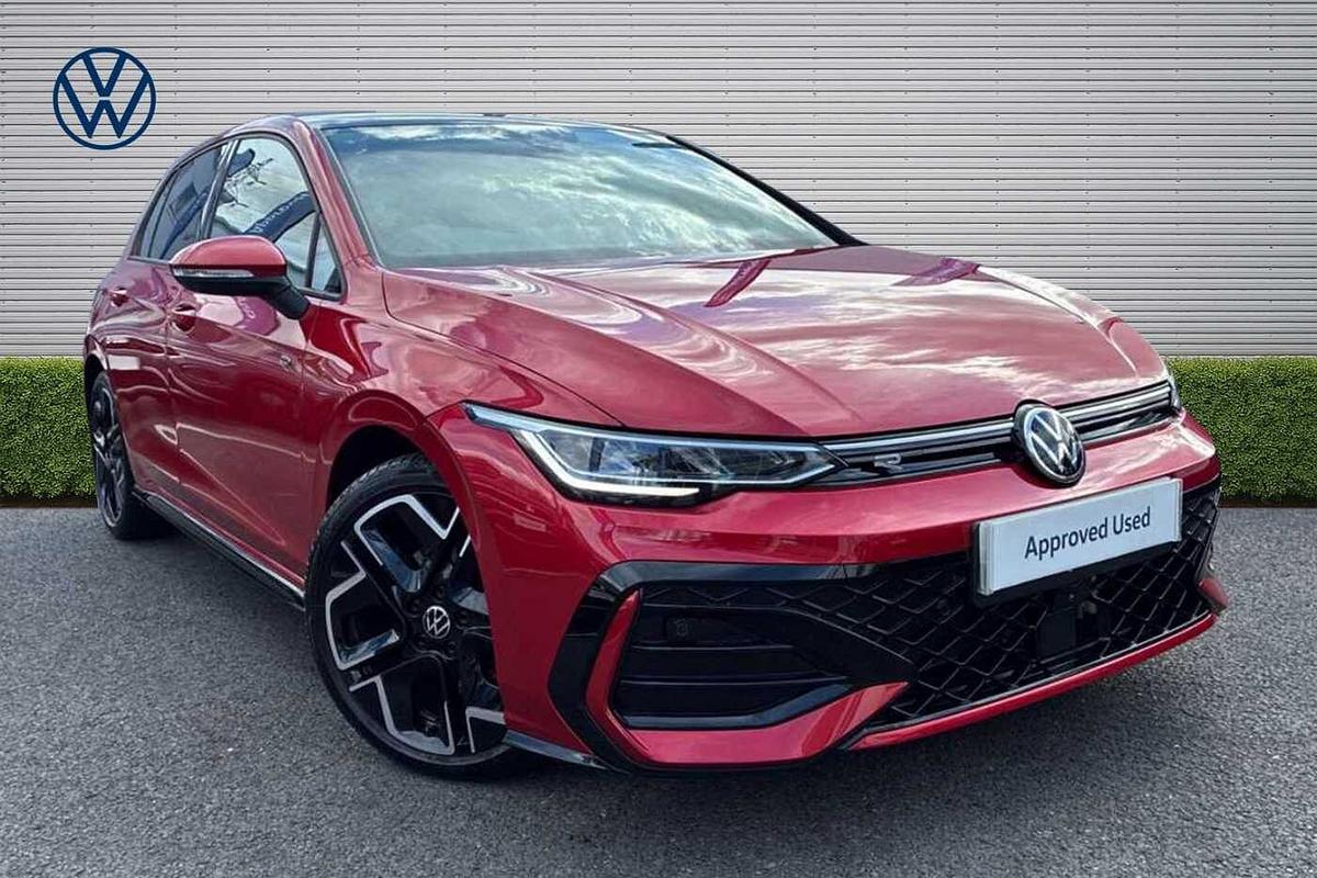 Main listing image - Volkswagen Golf