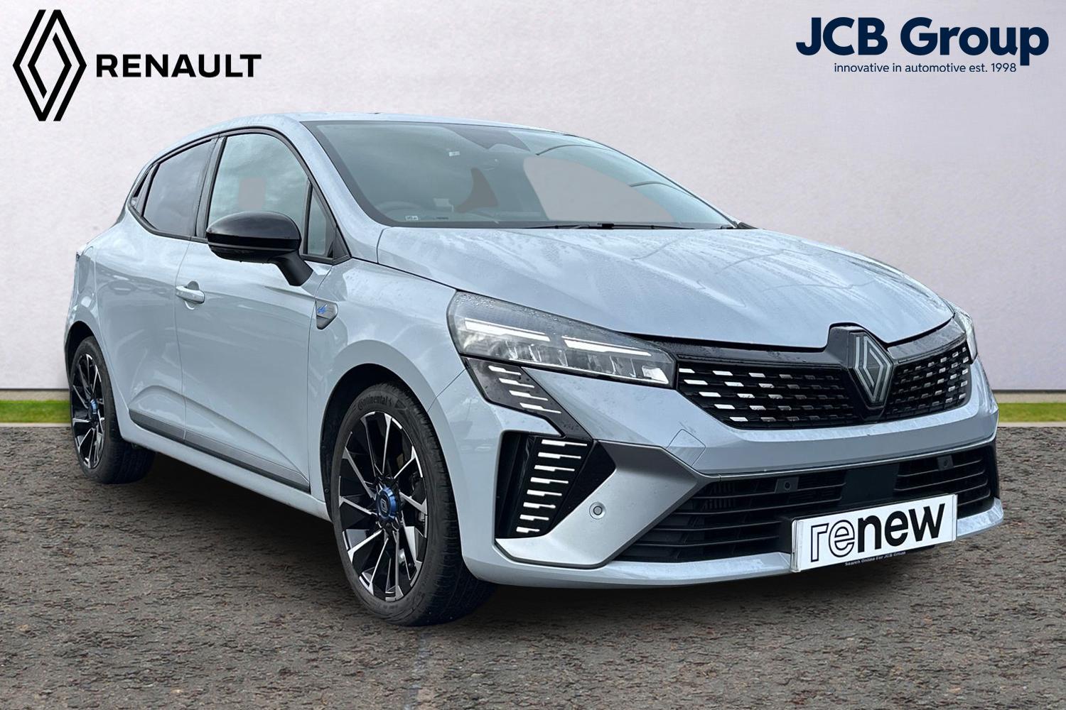 Main listing image - Renault Clio