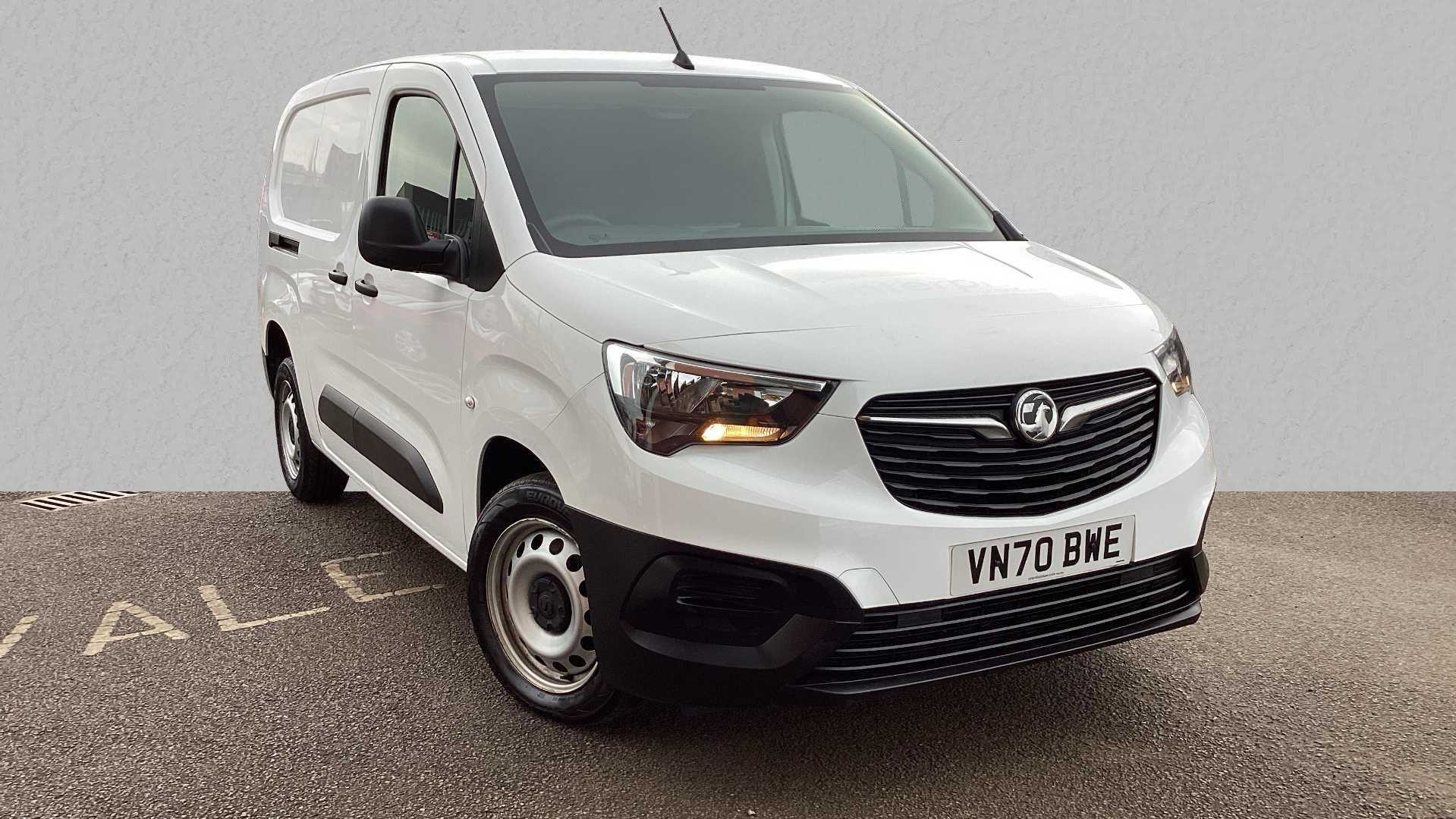 Main listing image - Vauxhall Combo Cargo