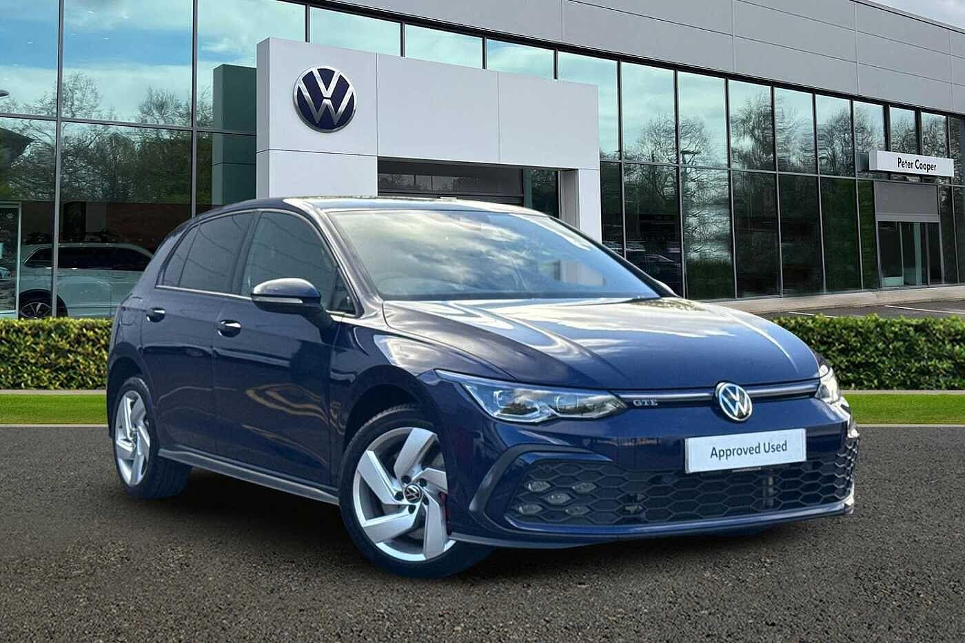 Main listing image - Volkswagen Golf GTE