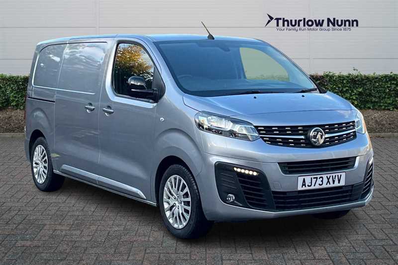 Main listing image - Vauxhall Vivaro