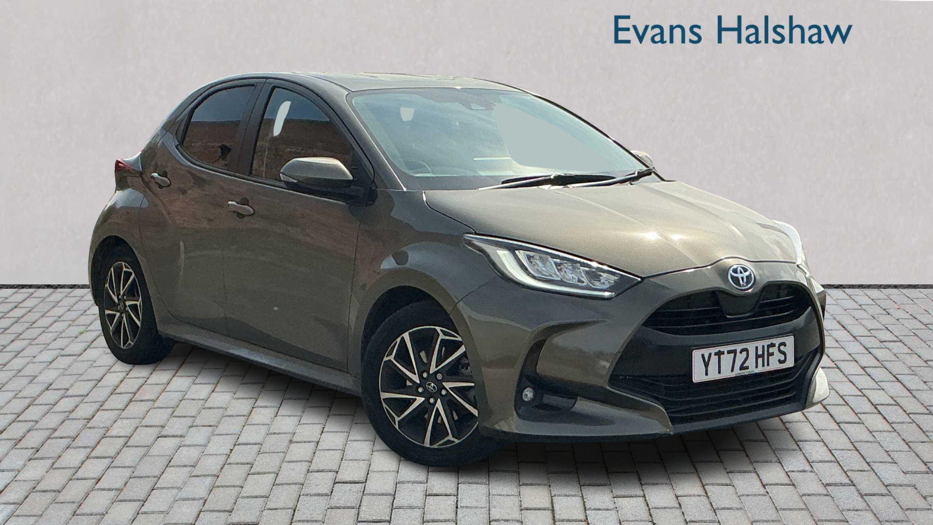 Main listing image - Toyota Yaris