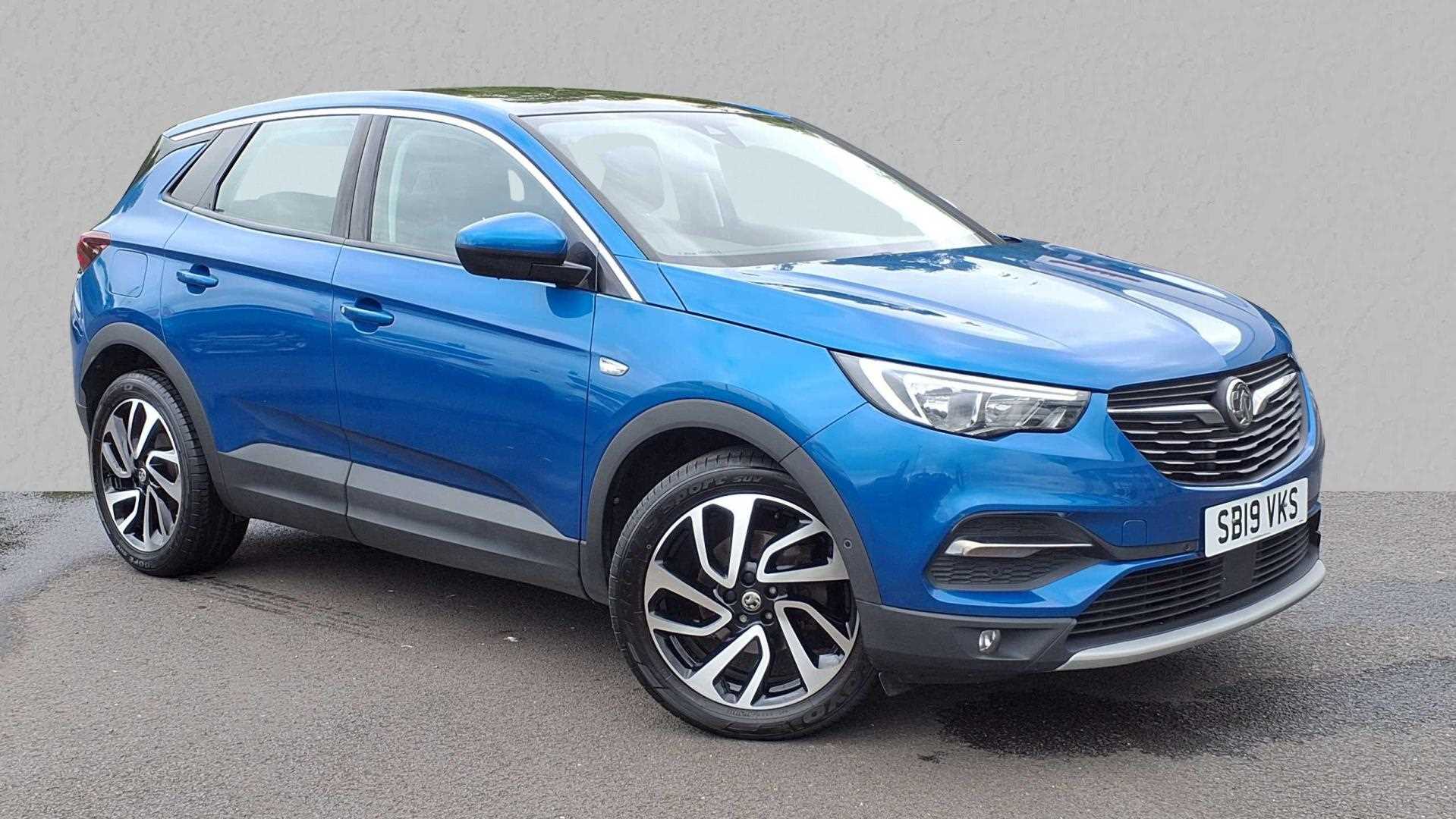 Main listing image - Vauxhall Grandland X