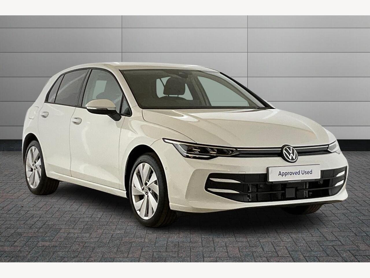 Main listing image - Volkswagen Golf