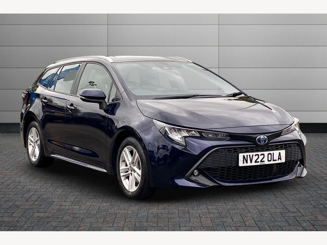 Main listing image - Toyota Corolla Touring Sport