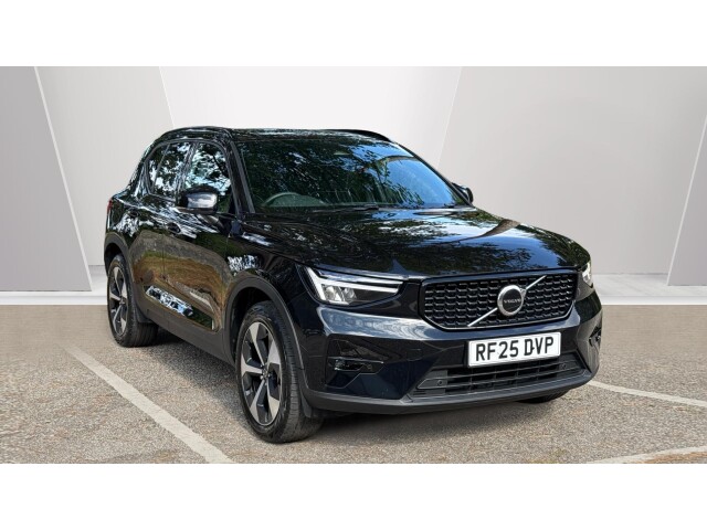 Main listing image - Volvo XC40