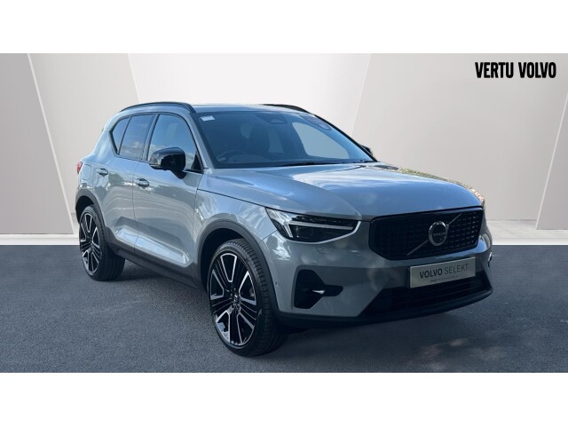 Main listing image - Volvo XC40