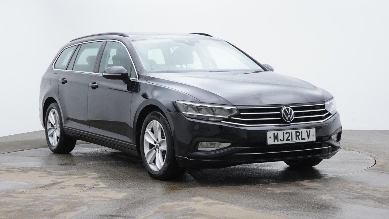 Main listing image - Volkswagen Passat Estate