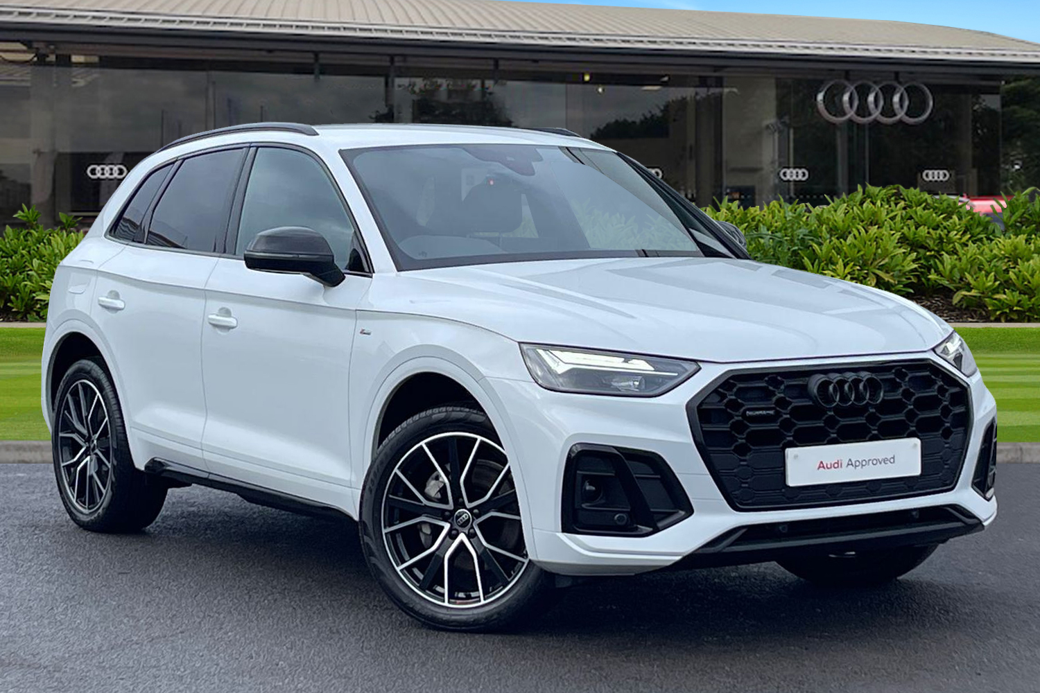 Main listing image - Audi Q5