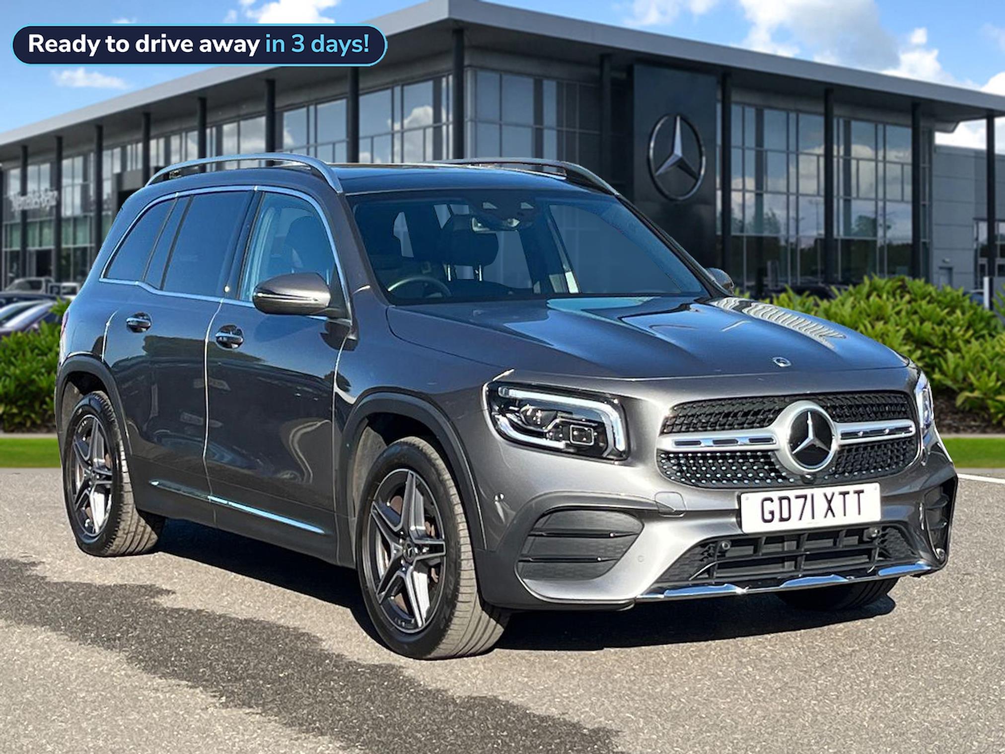 Main listing image - Mercedes-Benz GLB