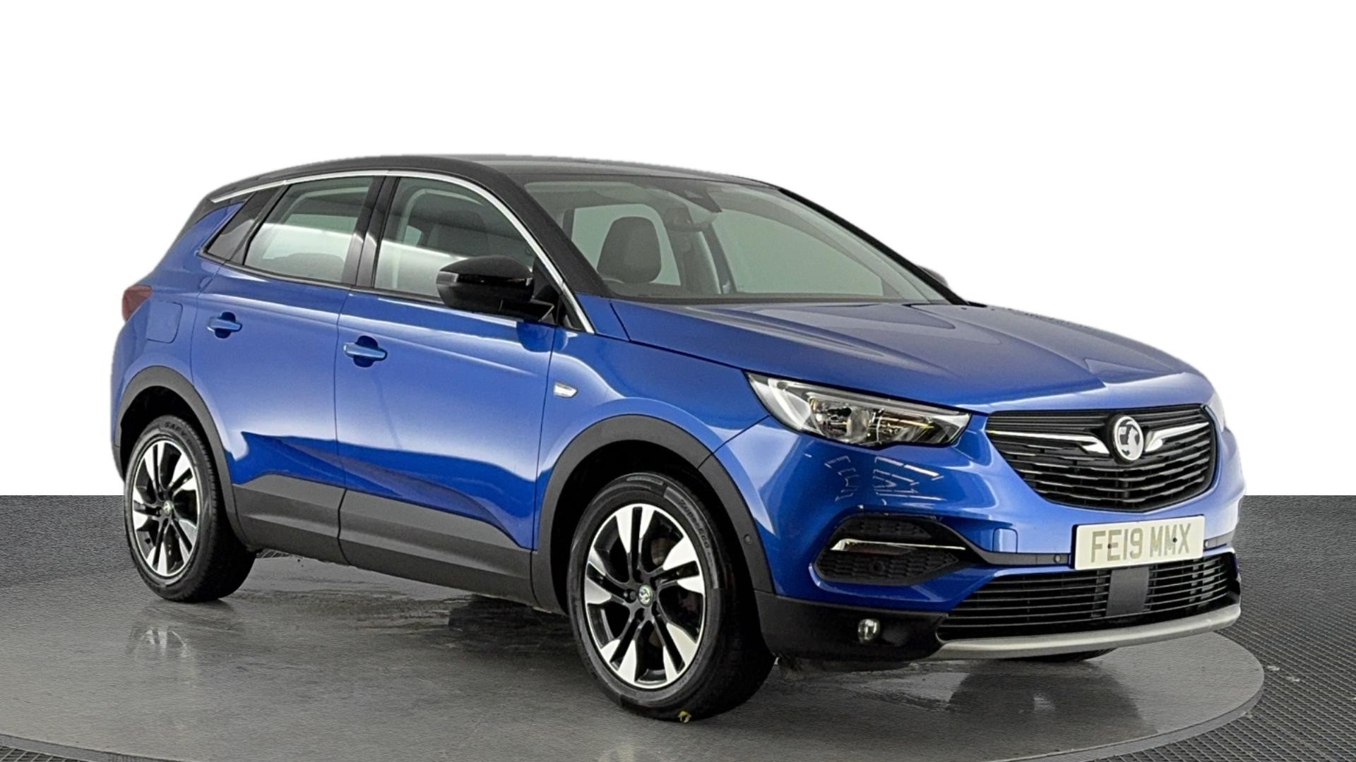 Main listing image - Vauxhall Grandland X