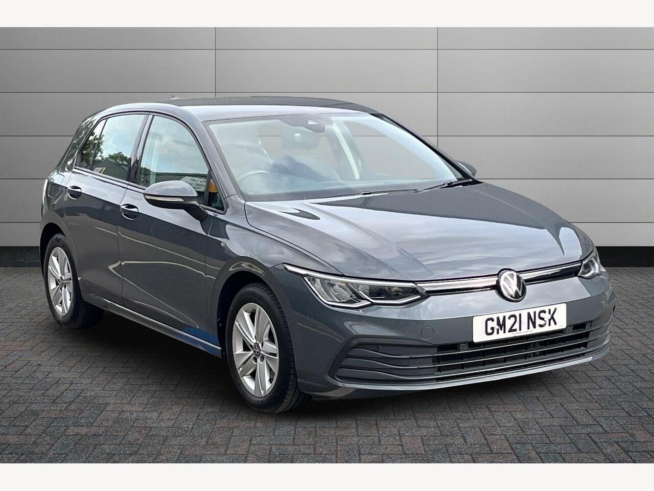 Main listing image - Volkswagen Golf