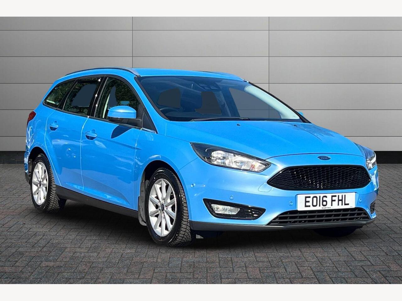 Main listing image - Ford Focus Estate