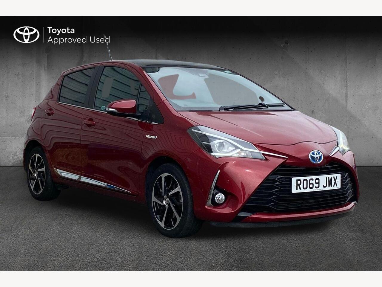 Main listing image - Toyota Yaris