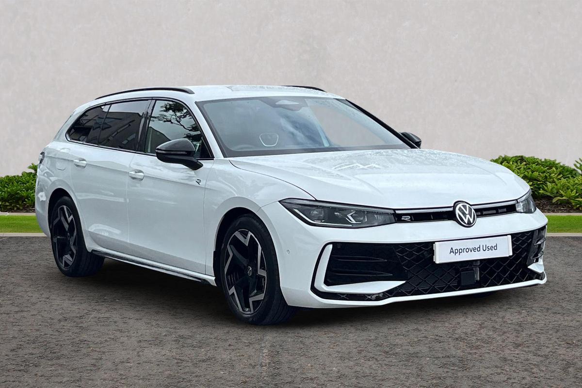 Main listing image - Volkswagen Passat Estate