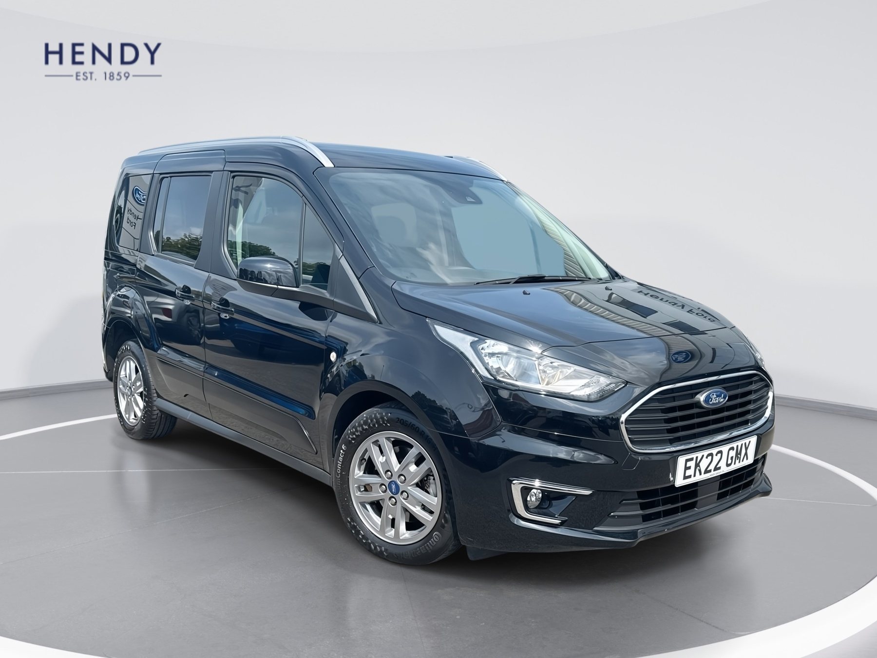 Main listing image - Ford Tourneo Connect
