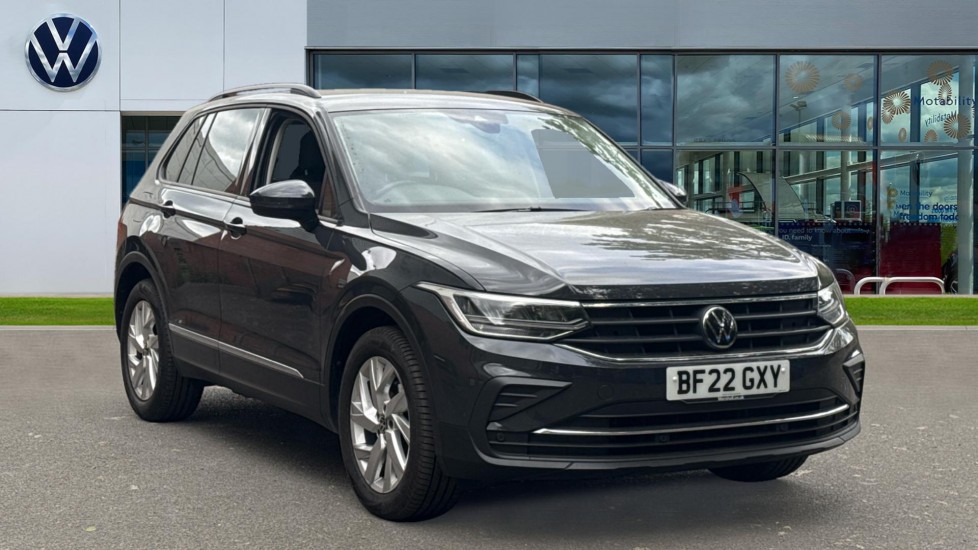 Main listing image - Volkswagen Tiguan