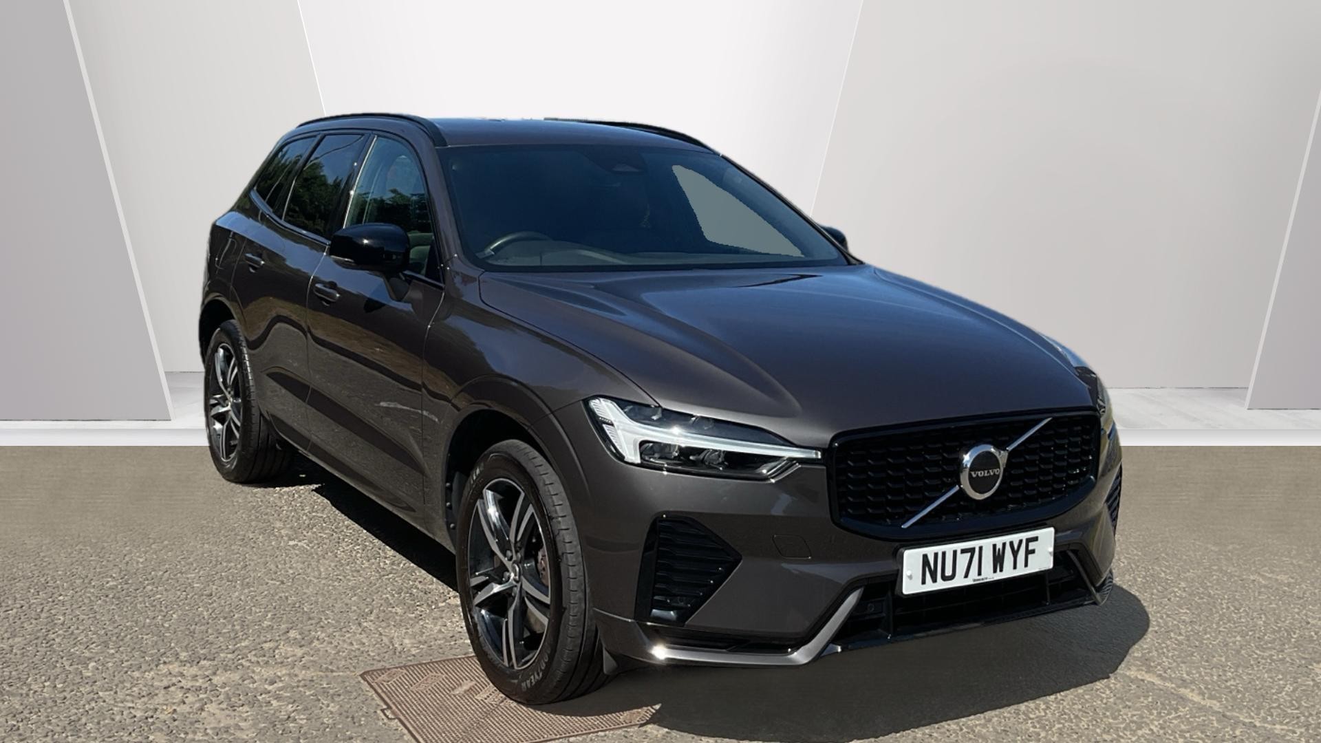 Main listing image - Volvo XC60