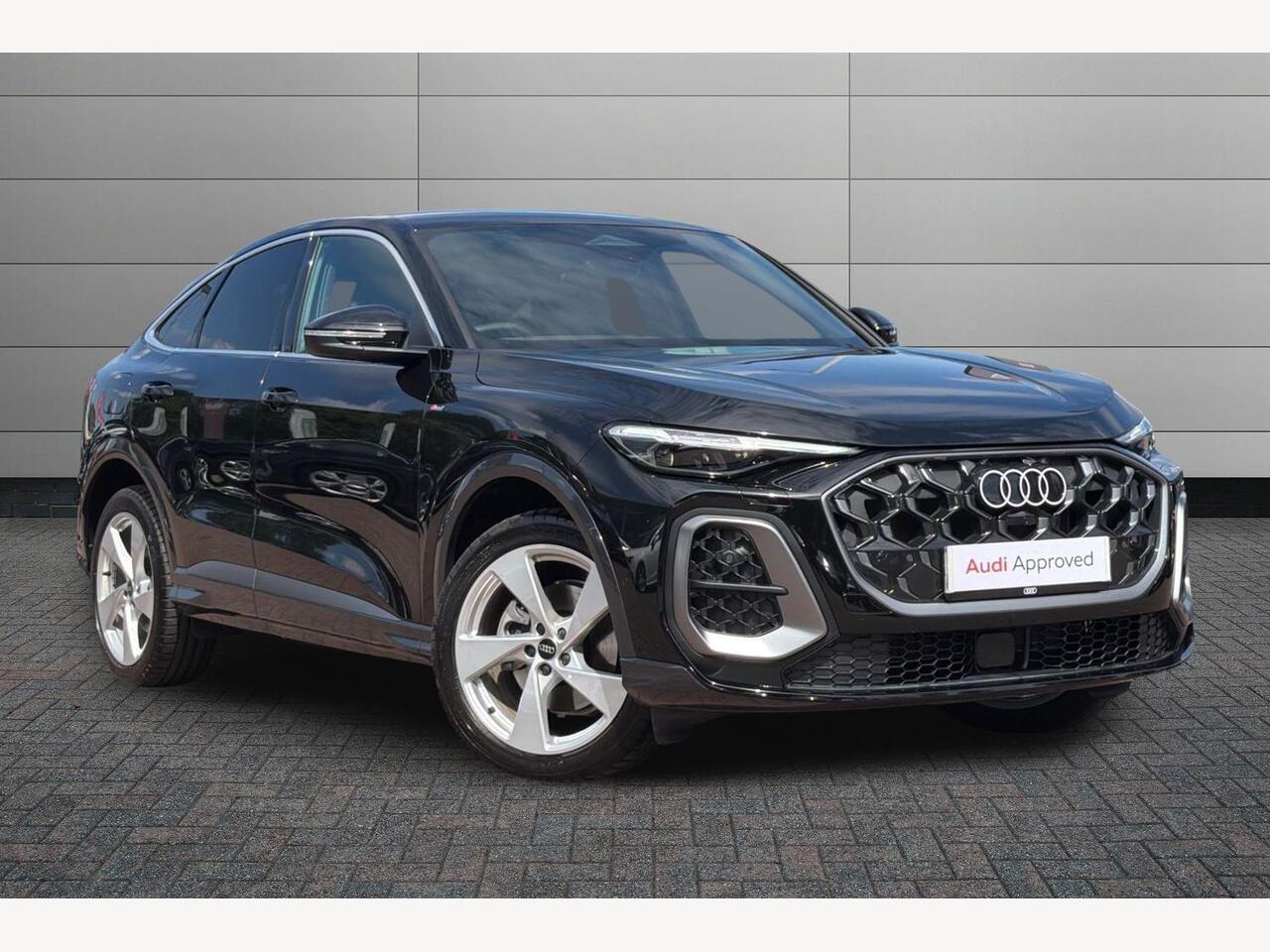 Main listing image - Audi Q5