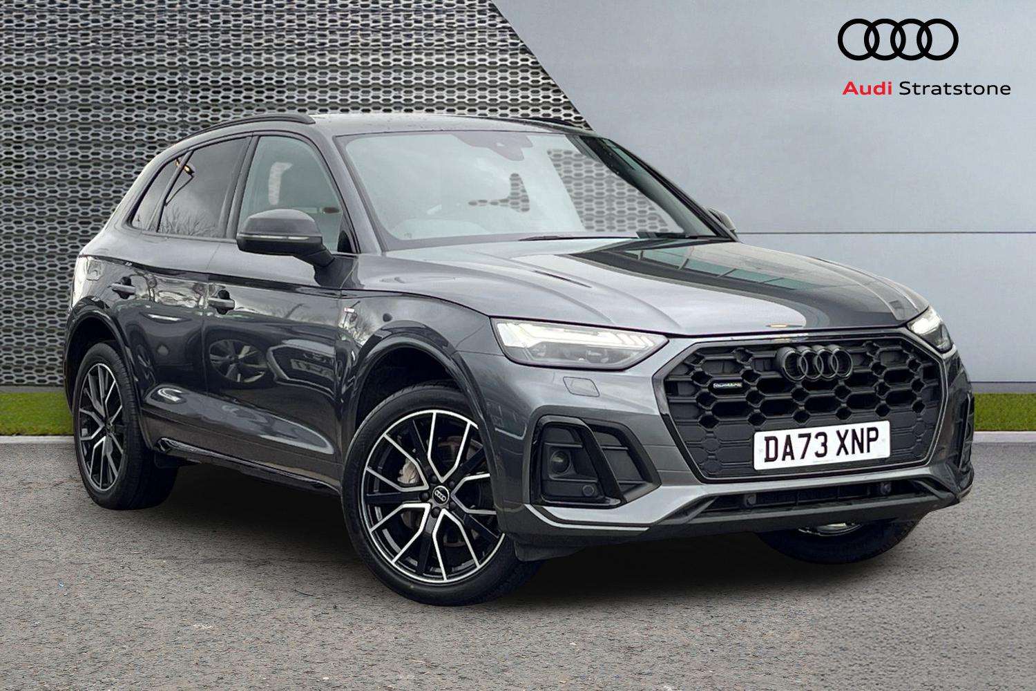 Main listing image - Audi Q5