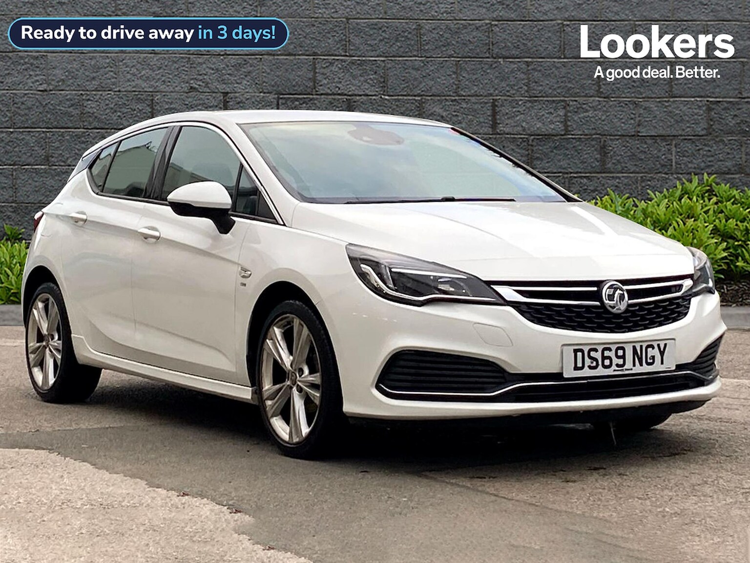 Main listing image - Vauxhall Astra