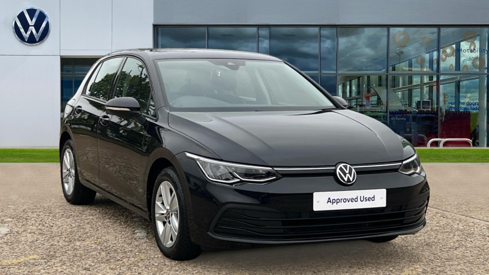 Main listing image - Volkswagen Golf