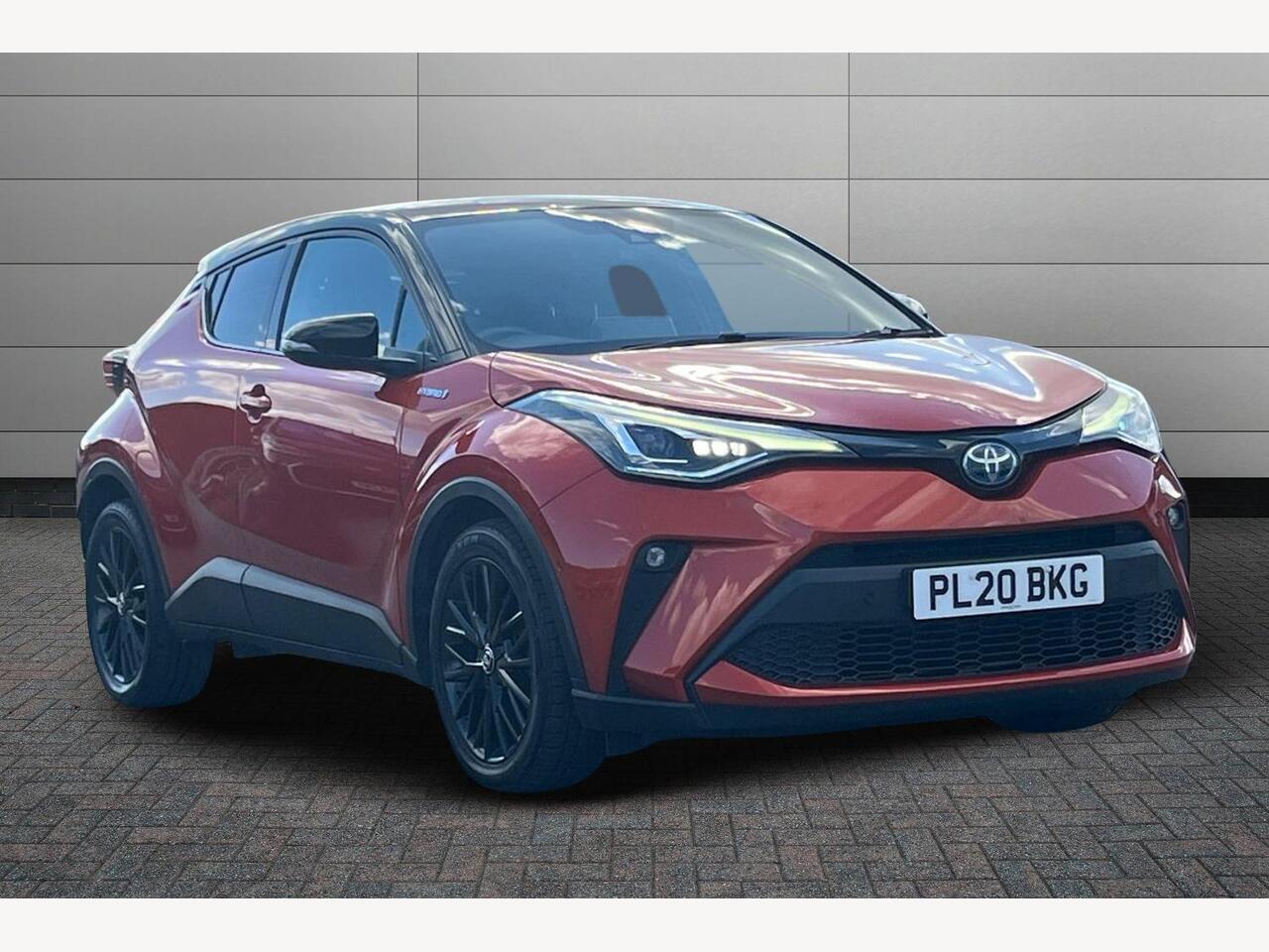 Main listing image - Toyota C-HR