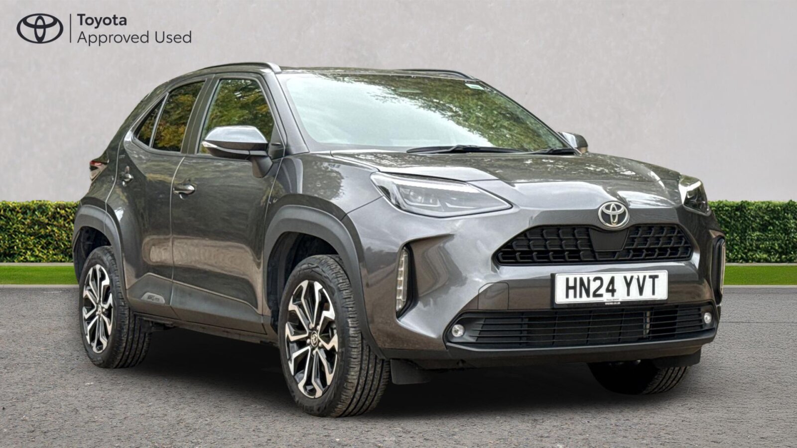 Main listing image - Toyota Yaris Cross