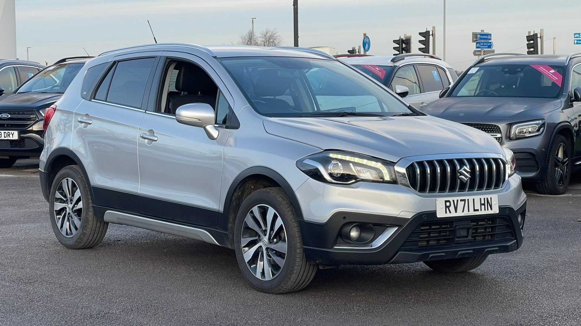 Main listing image - Suzuki SX4 S-Cross