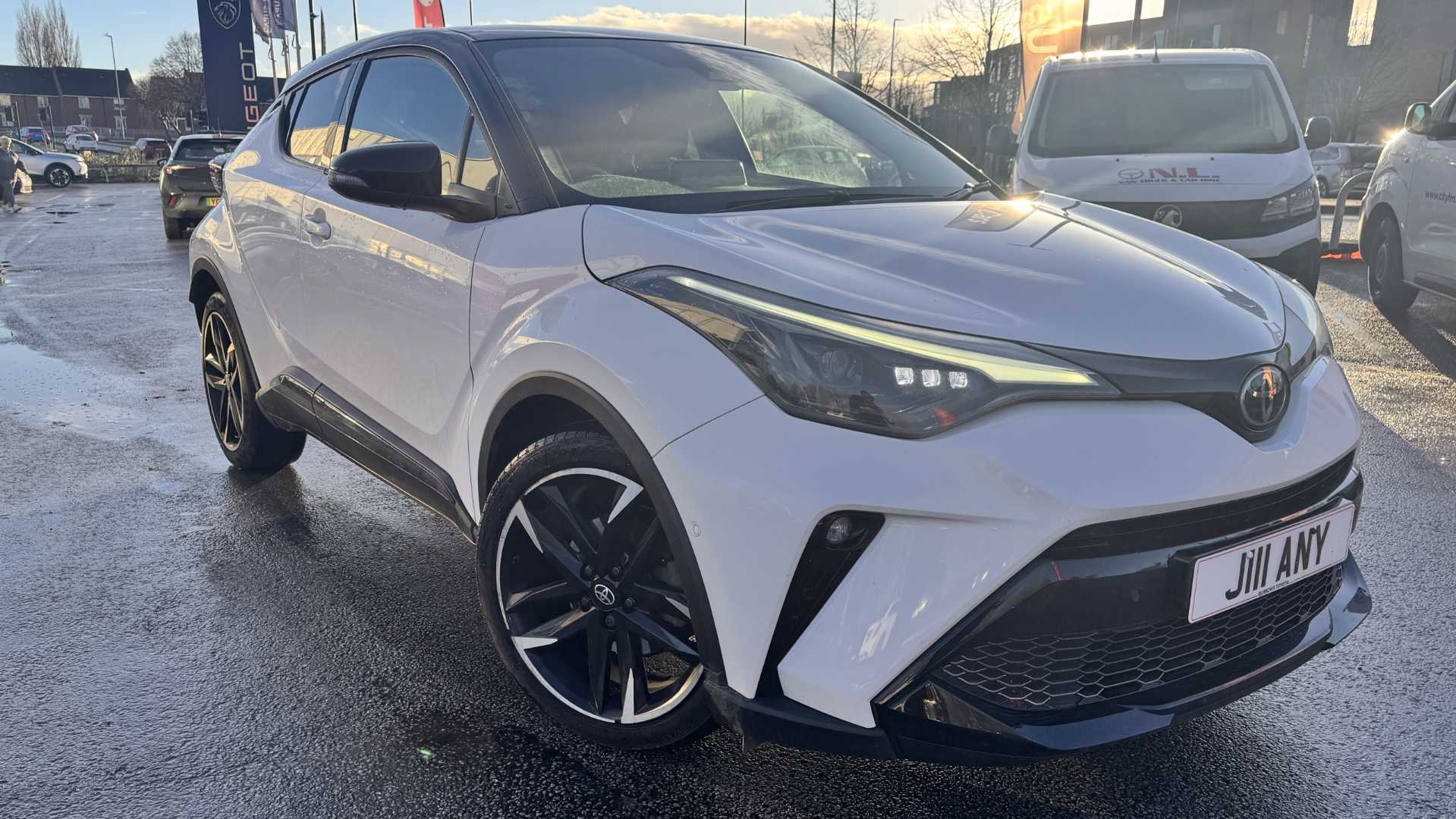 Main listing image - Toyota C-HR