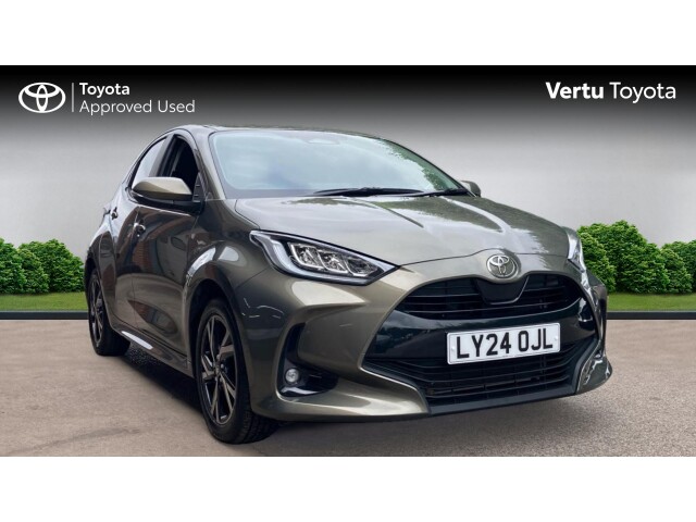 Main listing image - Toyota Yaris