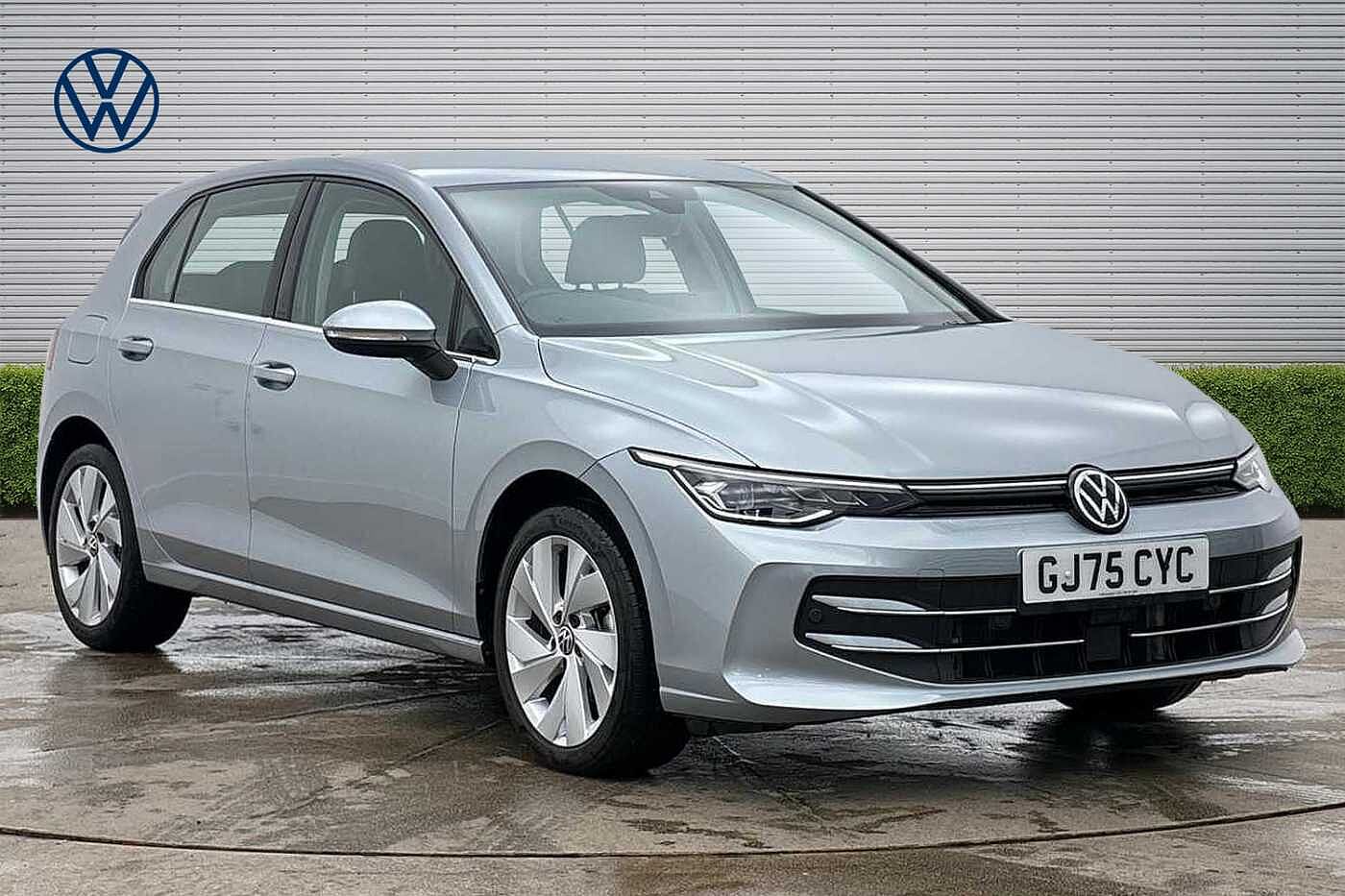 Main listing image - Volkswagen Golf