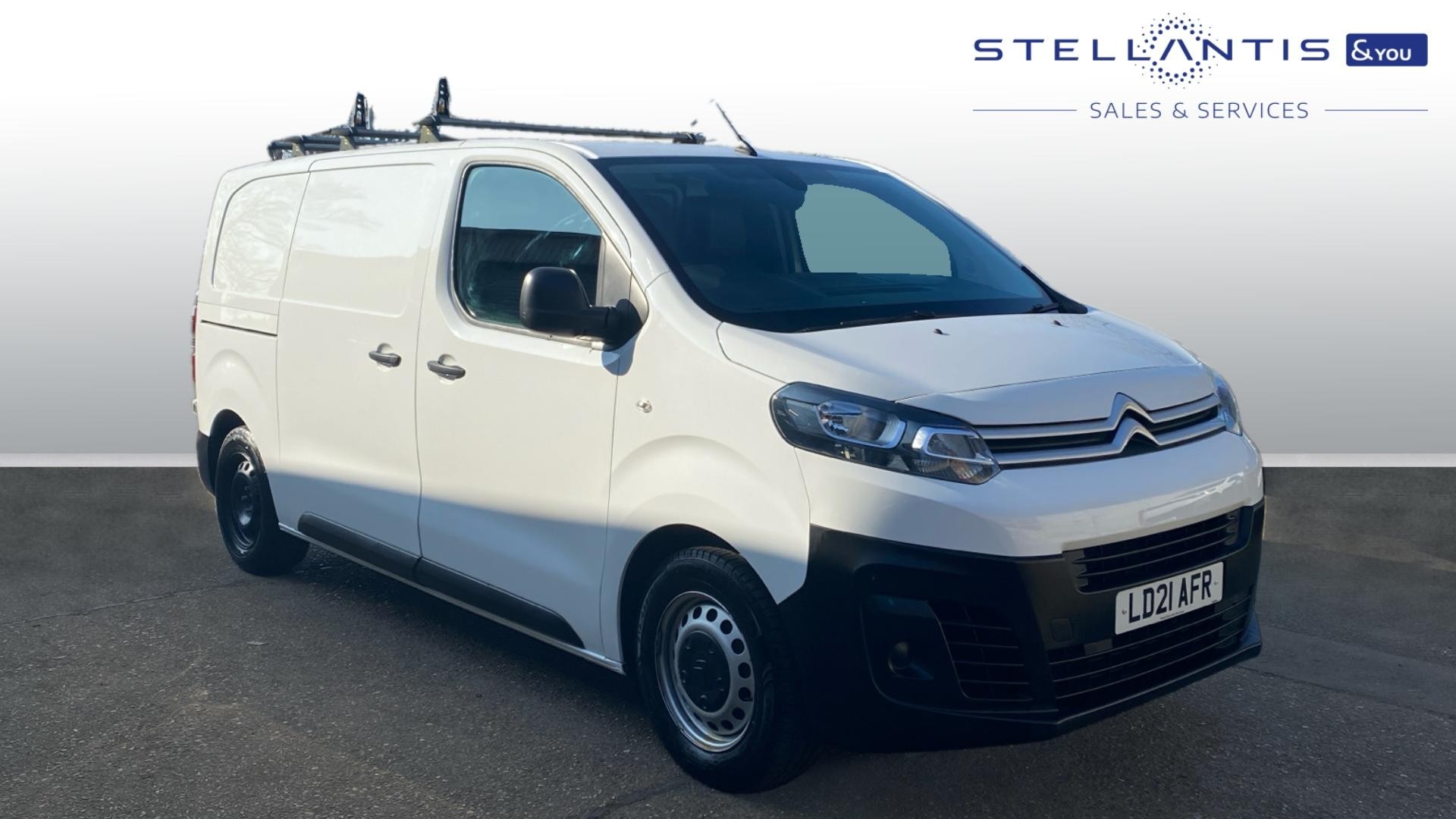 Main listing image - Citroen Dispatch