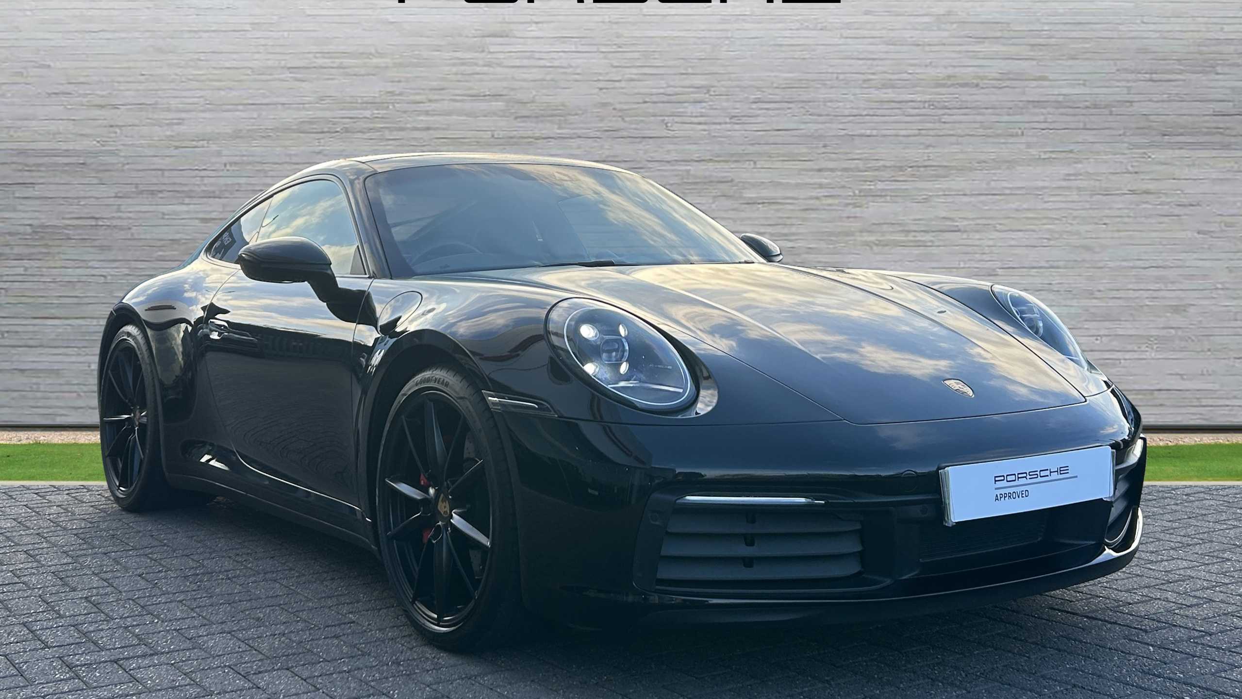 Main listing image - Porsche 911