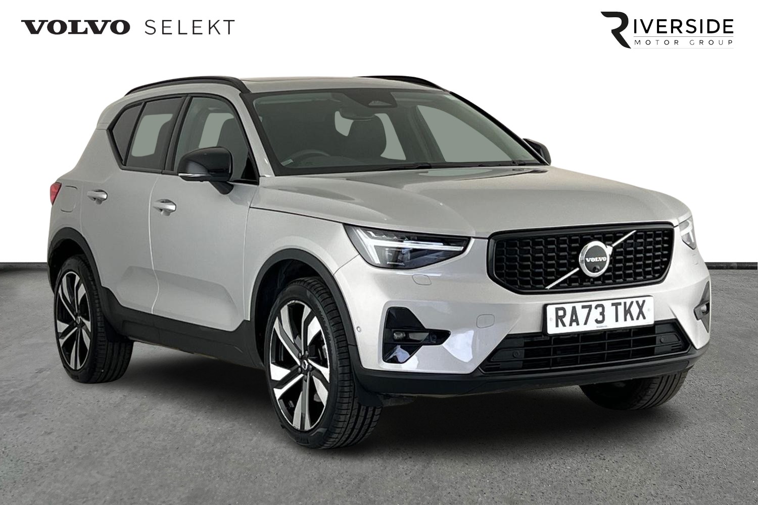 Main listing image - Volvo XC40