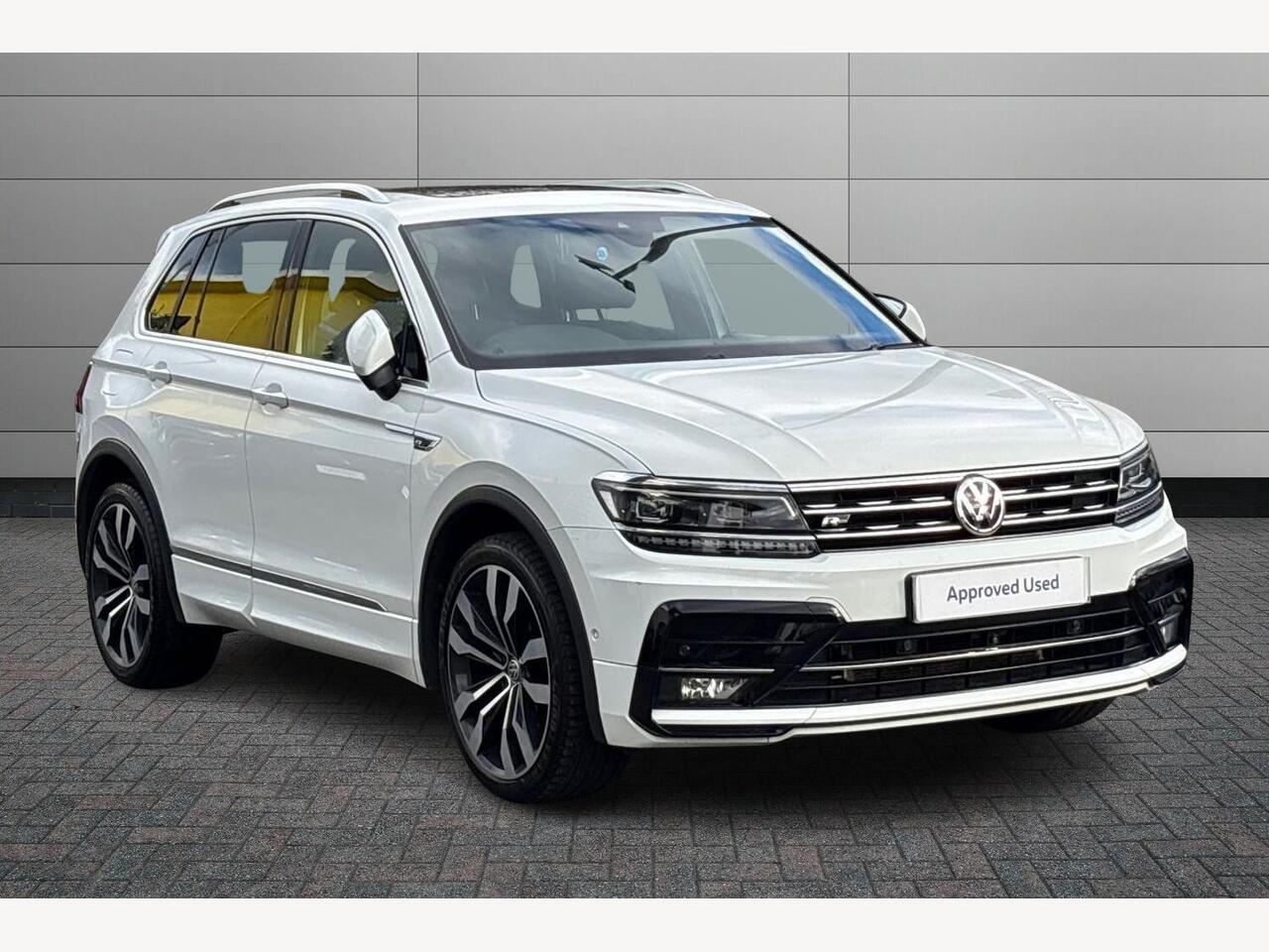 Main listing image - Volkswagen Tiguan