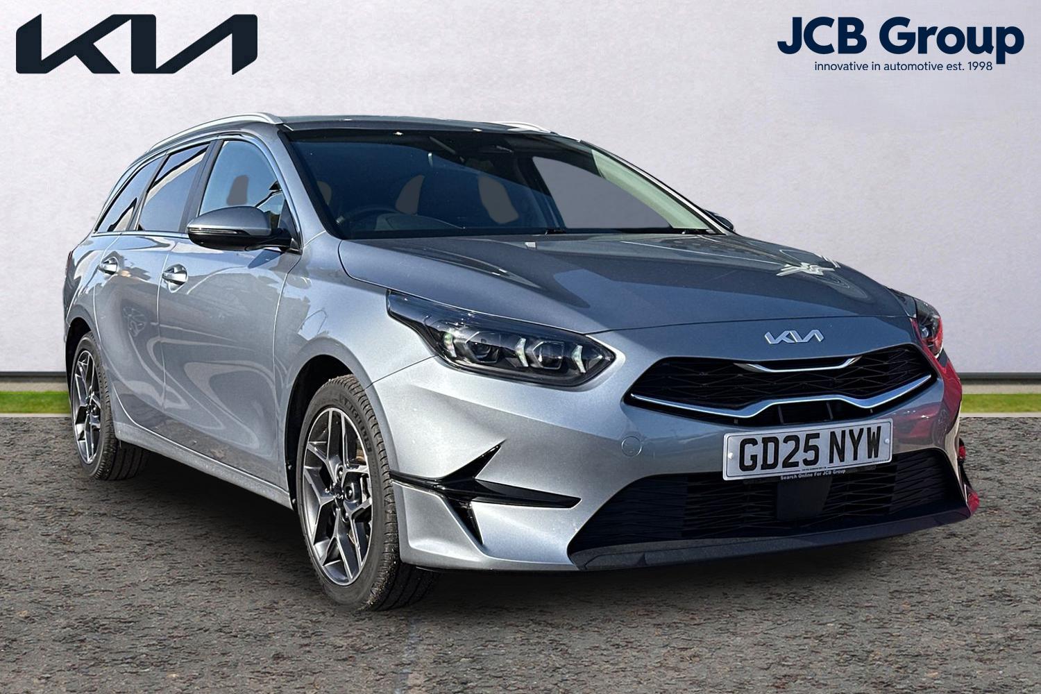Main listing image - Kia Ceed SW