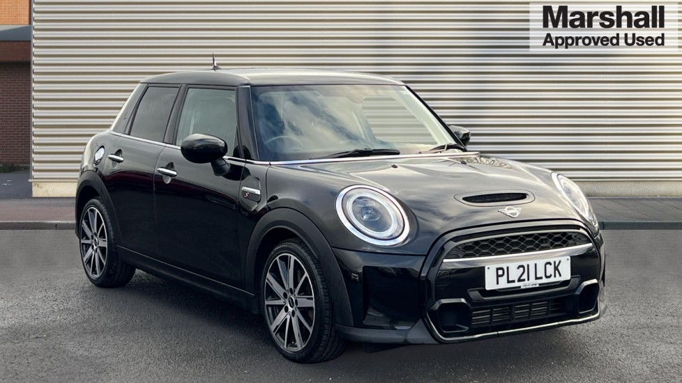 Main listing image - MINI Hatchback 5dr