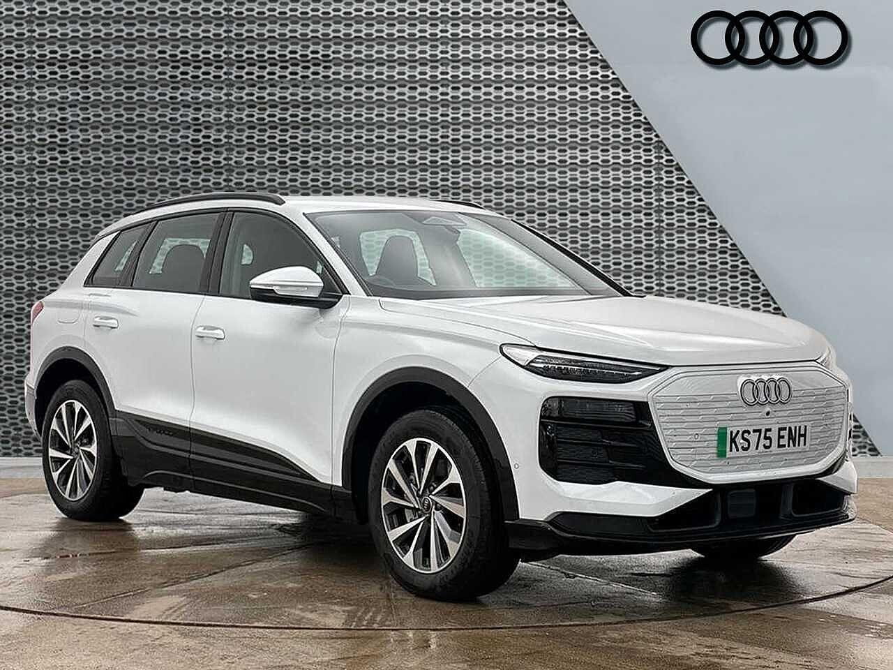 Main listing image - Audi Q6